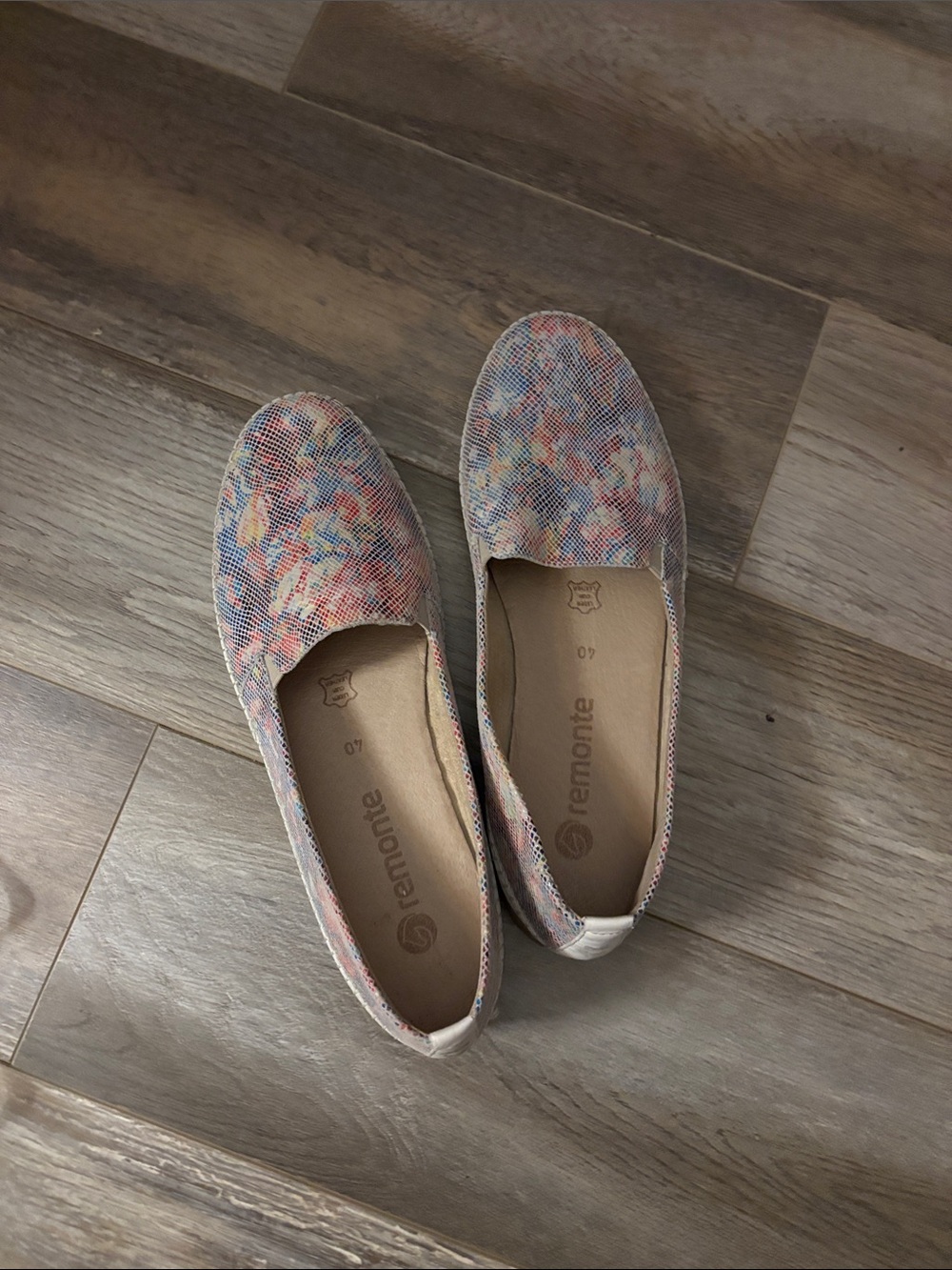 Remonte Women's Multicolor Floral Knit Slip-Ons